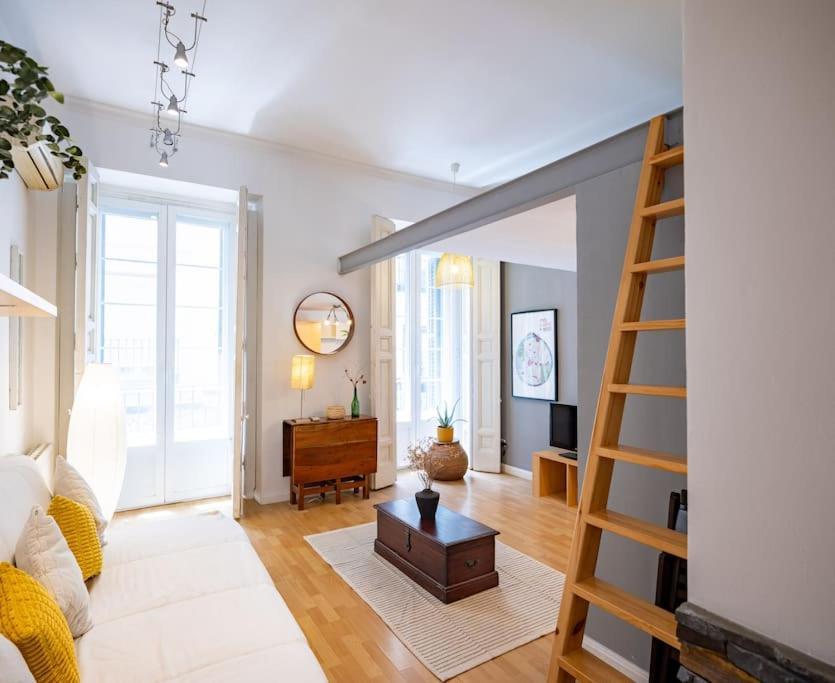 Beautiful Apartment In Malasana For 3 Pax - Ferrer 마드리드 외부 사진
